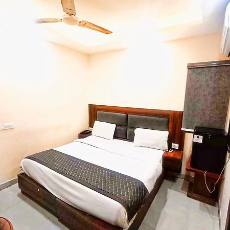 Hotel Shiva International Near By Igi Airport New Delhi Luaran gambar