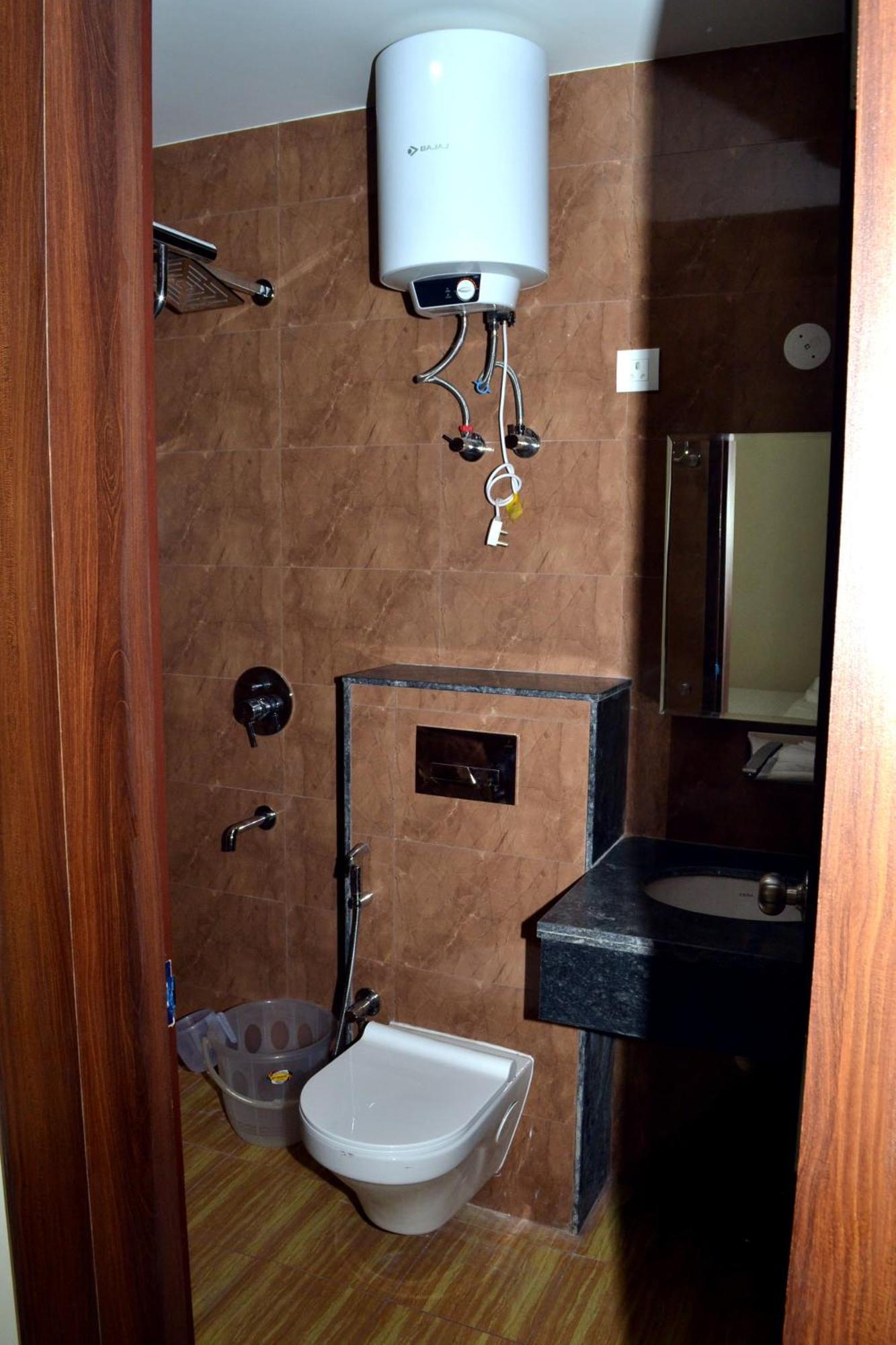 Hotel Shiva International Near By Igi Airport New Delhi Luaran gambar
